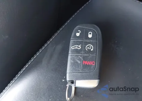 2013 Chrysler 300C John Varvatos Limited Edition from USA, damaged, VIN 2C3CCADG9DH741013